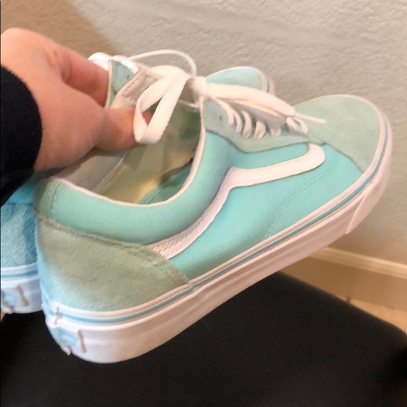 tiffany blue vans